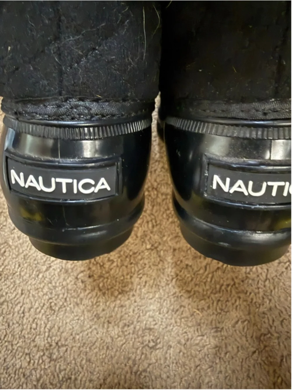 Women's Nautica Black Wooley Quilted Duck Boots Size 8